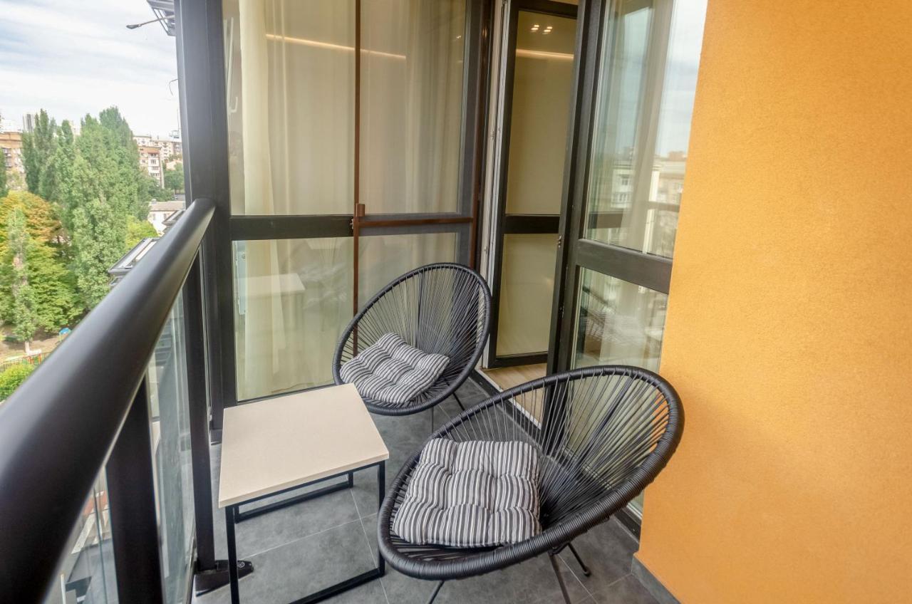Petrovdom 85-141-122-38 Apartments In The Rc "French Quarter" เคียฟ ภายนอก รูปภาพ